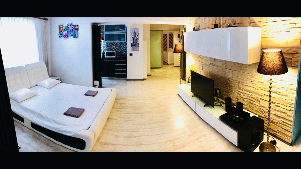 Eric Apartment 100 Bucureşti Ngoại thất bức ảnh