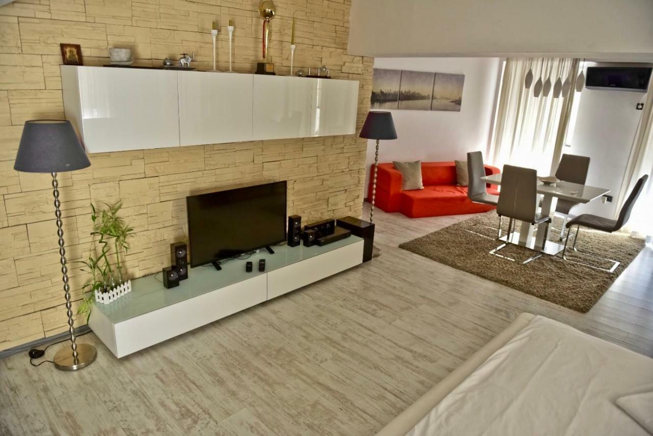 Eric Apartment 100 Bucureşti Ngoại thất bức ảnh